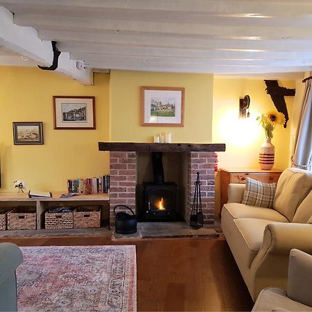 Cruck Cottage Pickering Exterior foto